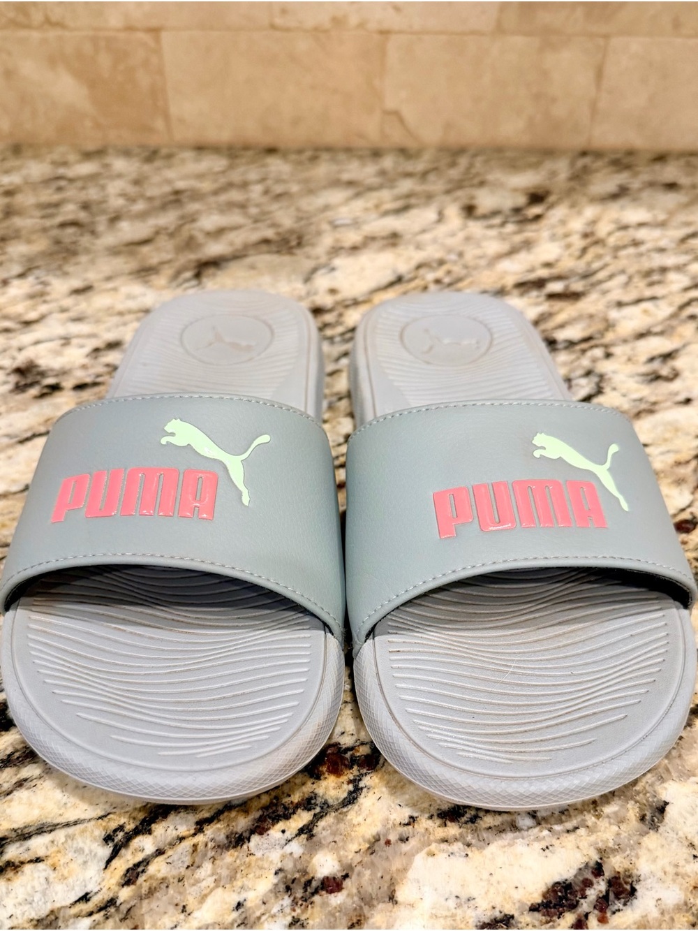 Puma Kids Light Gray Slide Sandals with Pink Logo and Pale Green Puma